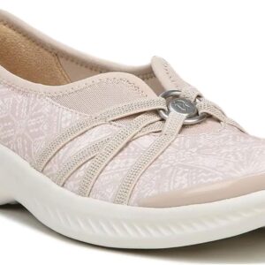 BZees Women's Niche Slip-On Comfort Flat,Beige Batik Fabric,11 Wide