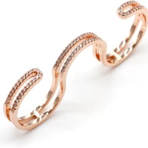 Exquisite micro-inlaid three-finger women's ring Adjustable size ring with AAA cubic zirconia classic women's finger ring, ins trendy and cool niche design, cool style, fashionable personality, light luxury tail ring