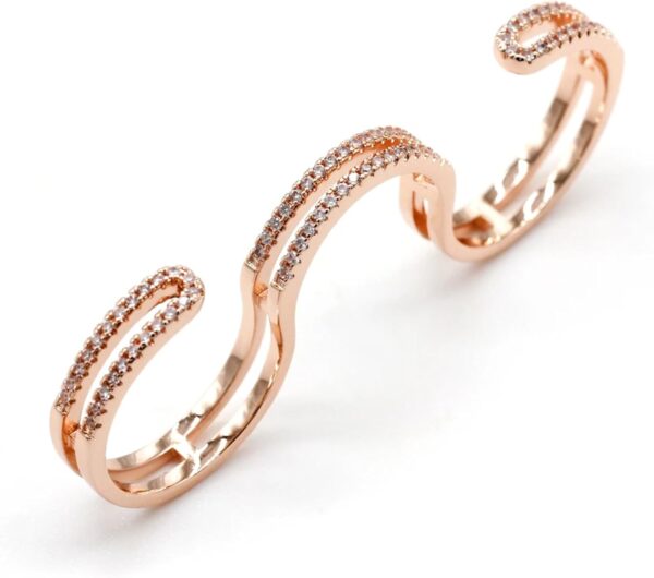 Exquisite micro-inlaid three-finger women's ring Adjustable size ring with AAA cubic zirconia classic women's finger ring, ins trendy and cool niche design, cool style, fashionable personality, light luxury tail ring