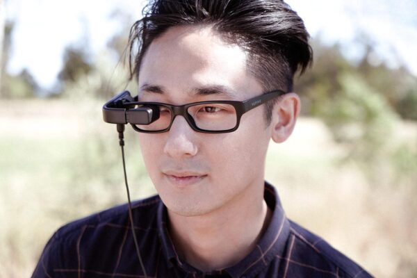 VUF-110 Wearable Display - Image 2