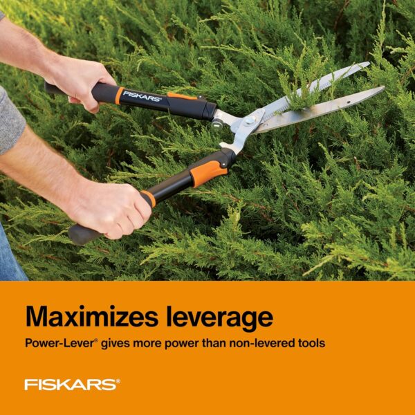 Fiskars Power-Lever Hedge Shears - 25"-33" Extendable Handle - Plant Cutting Scissors - Yard and Garden Tools - Orange/Black - Image 2